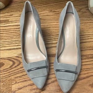 Women’s heels size 9 grey